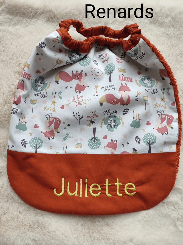 Bavoir maternelle personnalisé (plusieurs coloris)