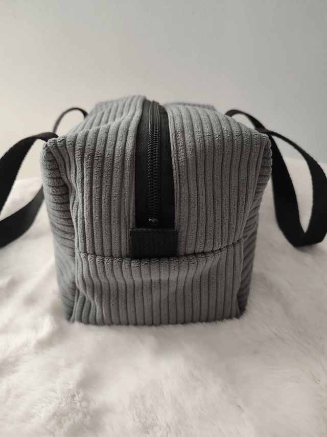 trousse de toilette gris anthracite