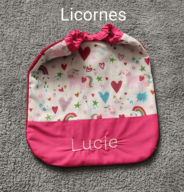 Bavoir maternelle personnalisé (plusieurs coloris)
