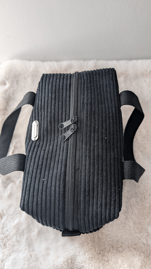 trousse de toilette noire