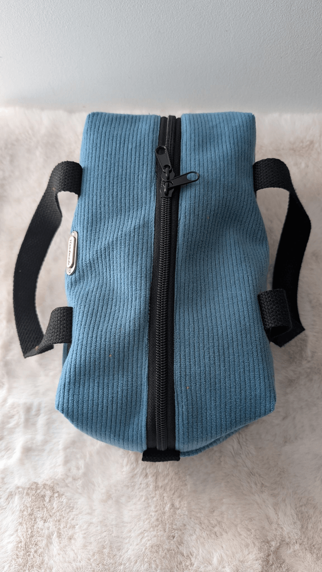 trousse de toilette bleu roi